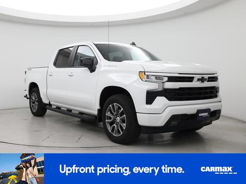 White 2025 Chevrolet Silverado 1500 RST
