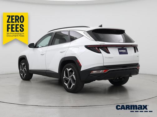 White 2022 Hyundai TUCSON SEL