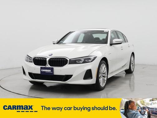 2024 BMW 330e 
