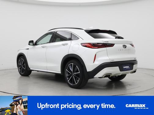 White 2023 INFINITI QX55 Sensory