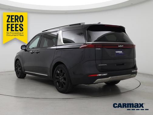 Gray 2023 Kia Carnival SX