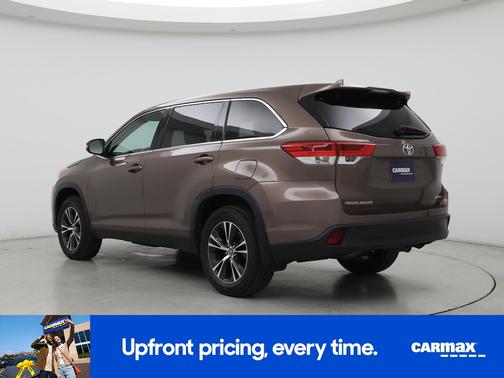 Brown 2019 Toyota Highlander LE Plus