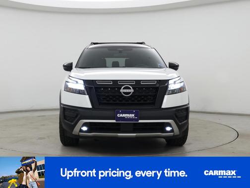 White 2025 Nissan Pathfinder Rock Creek