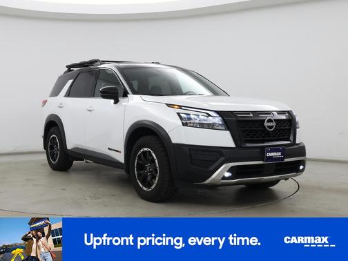 White 2025 Nissan Pathfinder Rock Creek