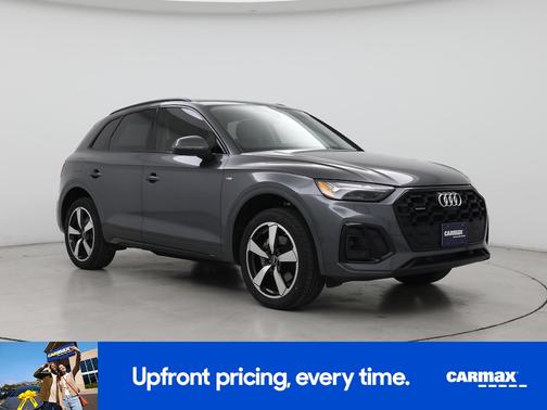 Gray 2022 Audi Q5 S-Line Prestige
