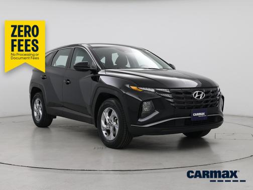 Black 2023 Hyundai TUCSON SE