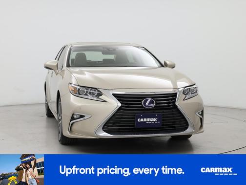 Gold 2018 Lexus ES 300h