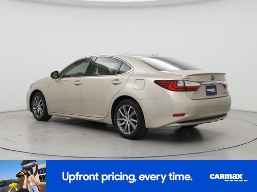 Gold 2018 Lexus ES 300h
