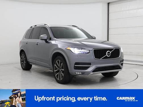 2017 Volvo XC90 T6 Momentum