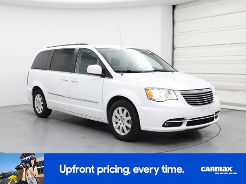 2015 Chrysler Town & Country Touring