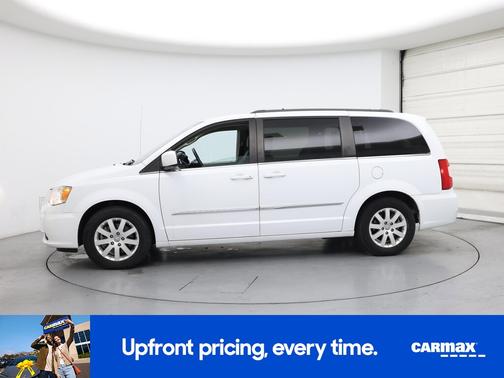 2015 Chrysler Town & Country Touring