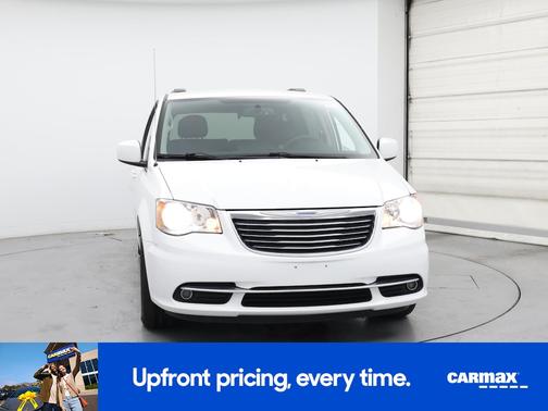 2015 Chrysler Town & Country Touring