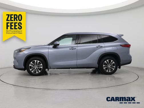 Blue 2021 Toyota Highlander XLE
