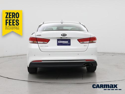 White 2018 Kia Optima EX