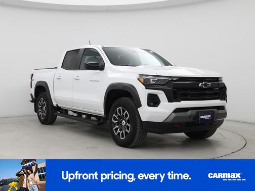 White 2023 Chevrolet Colorado Z71