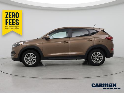 Brown 2017 Hyundai TUCSON SE