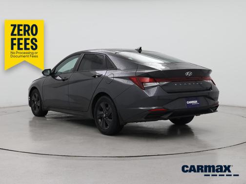 Gray 2022 Hyundai ELANTRA SEL