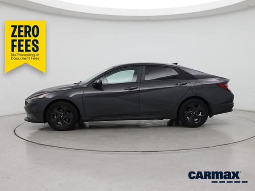 Gray 2022 Hyundai ELANTRA SEL
