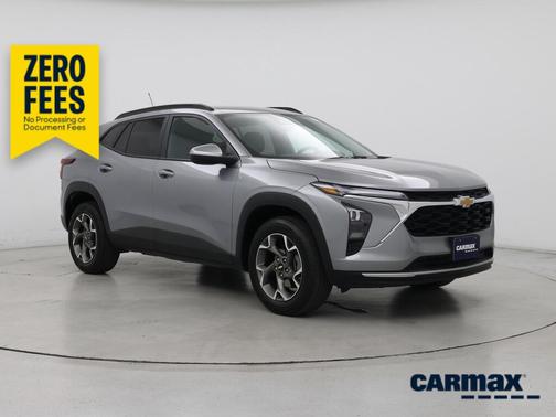 Gray 2025 Chevrolet Trax LT