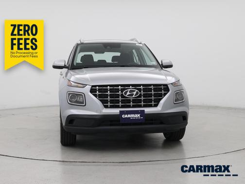 Silver 2021 Hyundai VENUE SEL