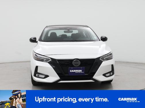 White 2022 Nissan Sentra SR