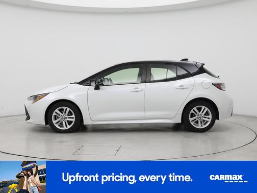 White 2022 Toyota Corolla Hatchback SE