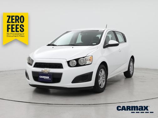 White 2015 Chevrolet Sonic LT