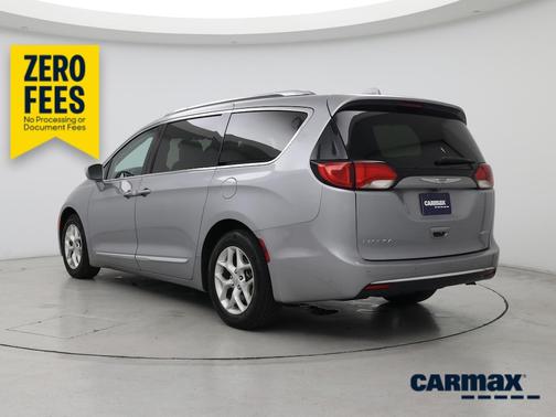 Silver 2020 Chrysler Pacifica Limited