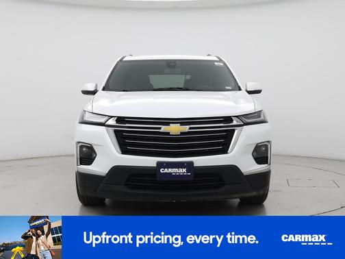 White 2023 Chevrolet Traverse LT Cloth