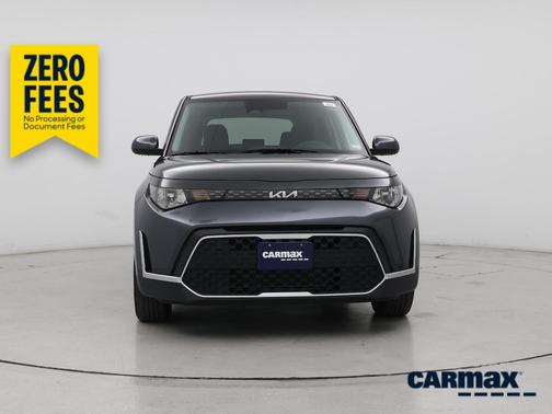 Gray 2024 Kia Soul LX