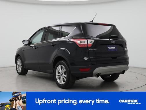Black 2017 Ford Escape SE