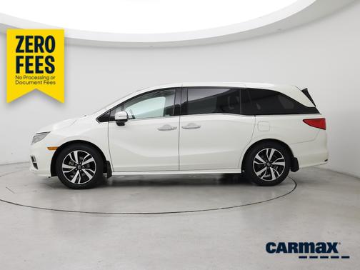 White 2019 Honda Odyssey Elite