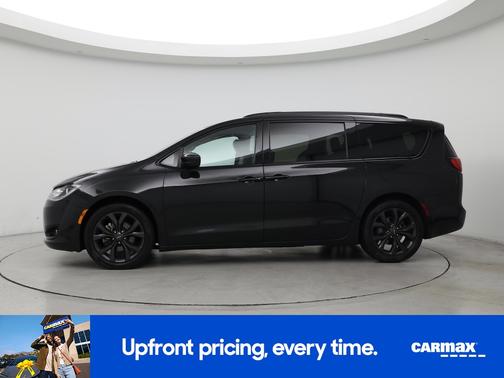 Black 2019 Chrysler Pacifica Touring L Plus