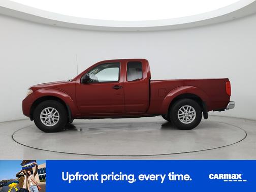 Red 2018 Nissan Frontier SV