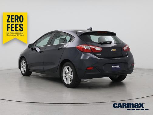 Gray 2018 Chevrolet Cruze LT