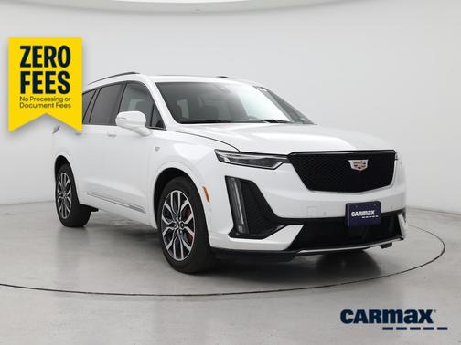 White 2024 Cadillac XT6 Sport