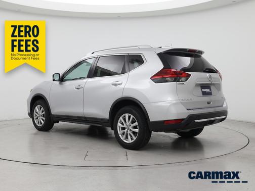 Silver 2017 Nissan Rogue SV