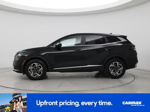 Black 2025 Kia Sportage LX