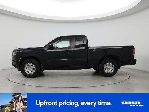 Black 2022 Nissan Frontier S