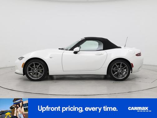 White 2017 Mazda MX-5 Miata Grand Touring