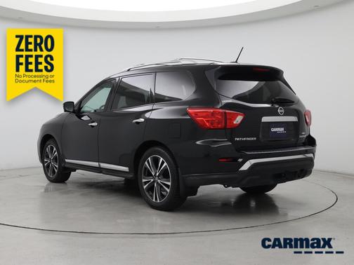 Black 2017 Nissan Pathfinder Platinum