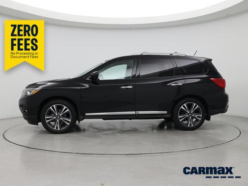 Black 2017 Nissan Pathfinder Platinum