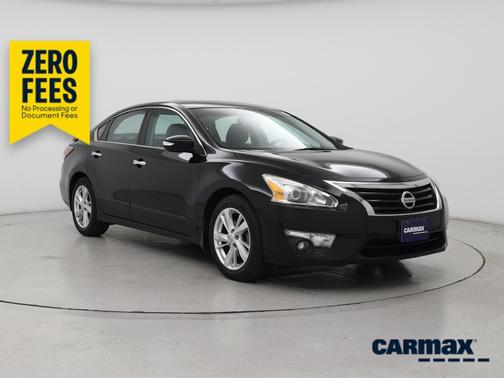 Black 2015 Nissan Altima SV