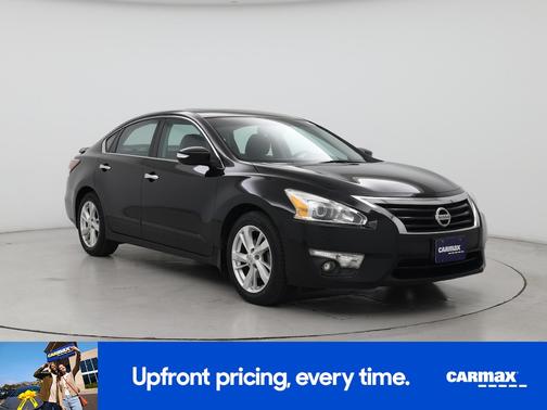 Black 2015 Nissan Altima SV