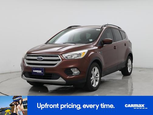 Red 2018 Ford Escape SE