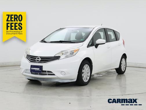 White 2015 Nissan Versa Note S Plus