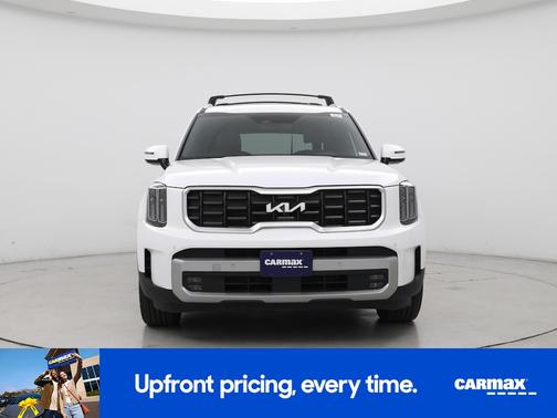 White 2023 Kia Telluride SX