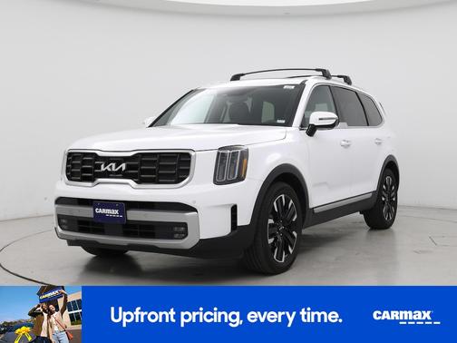 White 2023 Kia Telluride SX