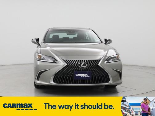 2019 Lexus ES 350
