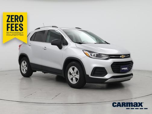 Silver 2019 Chevrolet Trax LT